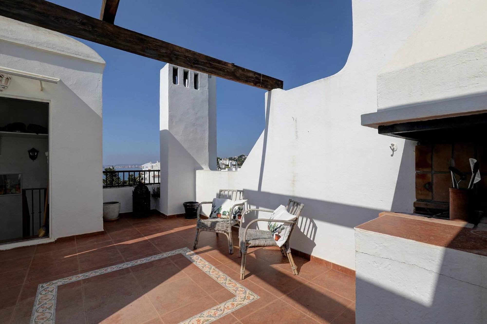 082 - Stunning Sea Views Beachfront Apartment Benalmádena Dış mekan fotoğraf